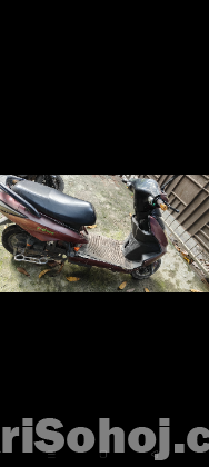 Electric scooter